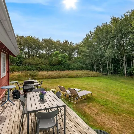 Taija - 200m To The Fjord By Interhome *